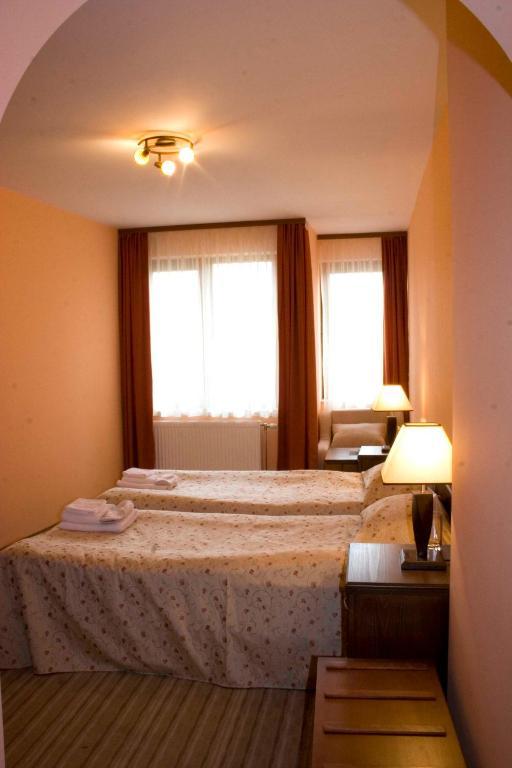 Family Hotel Zora Raslog Zimmer foto