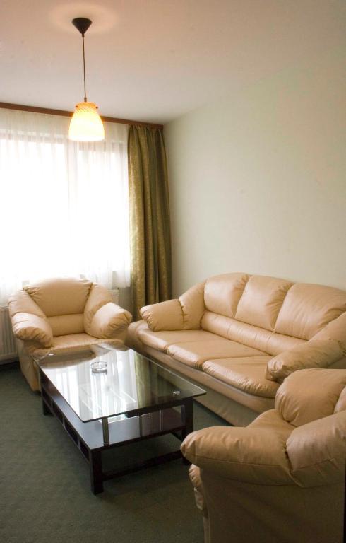 Family Hotel Zora Raslog Zimmer foto